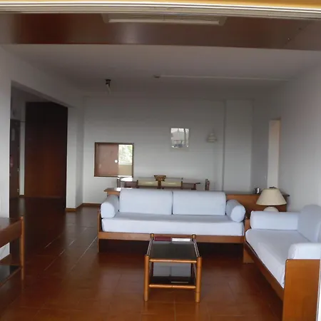 Dom Pedro Portobelo فيلامورا